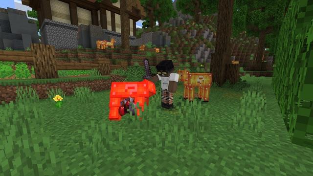 Screenshot of the Minecraft Bedrock Marketplace product Lucky Mobs created by 2-Tail Productions.