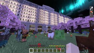 Screenshot of the Minecraft Bedrock Marketplace product DAMAGE = RANDOM MOBS created by 4KS Studios.