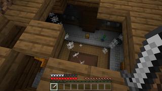 Screenshot of the Minecraft Bedrock Marketplace product Halloween Maze created by 4KS Studios.