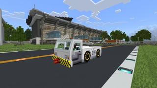 Screenshot of the Minecraft Bedrock Marketplace product MEGA PLANES created by 5 Frame Studios.