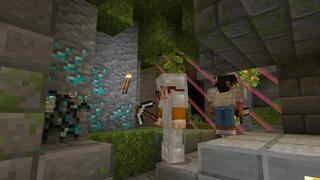 Screenshot of the Minecraft Bedrock Marketplace product Captive Survival created by ASCENT.