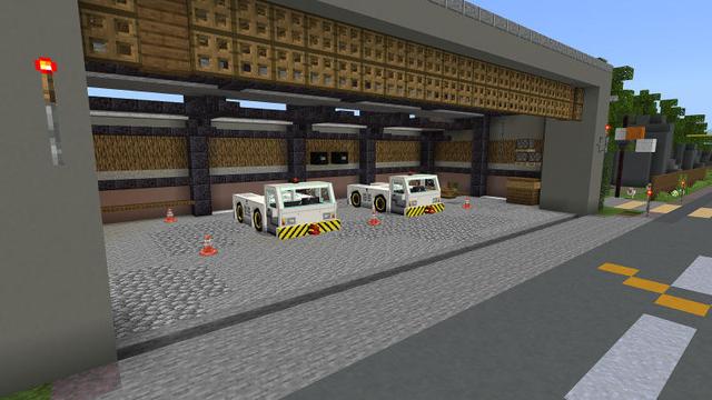 Screenshot of the Minecraft Bedrock Marketplace product Advanced Blimps created by BLOCKLAB Studios.