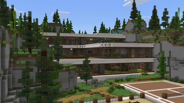Screenshot of the Minecraft Bedrock Marketplace product Eco Green House created by Carper Creative.