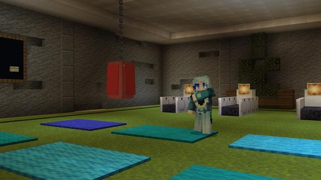 Screenshot of the Minecraft Bedrock Marketplace product Eco Green House created by Carper Creative.