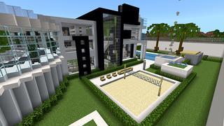 Screenshot of the Minecraft Bedrock Marketplace product Mansion! created by ChewMingo.