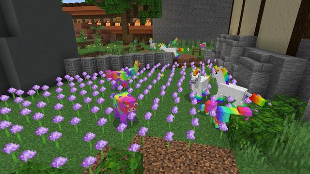Screenshot of the Minecraft Bedrock Marketplace product Rainbow Lucky Mobs created by Chillcraft.