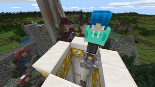 Screenshot of the Minecraft Bedrock Marketplace product LUCKY BLOCK created by Chunklabs.