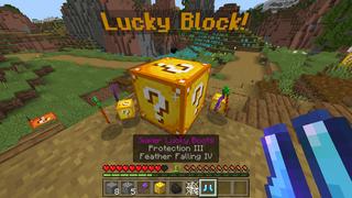 Screenshot of the Minecraft Bedrock Marketplace product LUCKY BLOCKS: SURVIVAL! created by Chunklabs.
