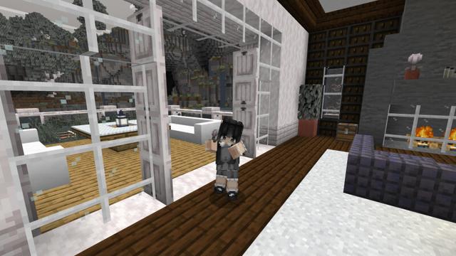 Screenshot of the Minecraft Bedrock Marketplace product Pale Garden Suburban Home created by CrackedCubes.
