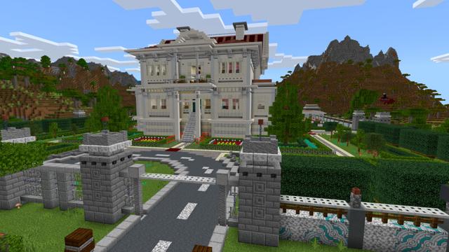 Screenshot of the Minecraft Bedrock Marketplace product Victorian Mansion created by CrackedCubes.