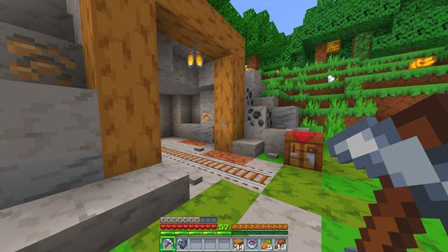 Screenshot of the Minecraft Bedrock Marketplace product Flareful created by CubeCraft Games.