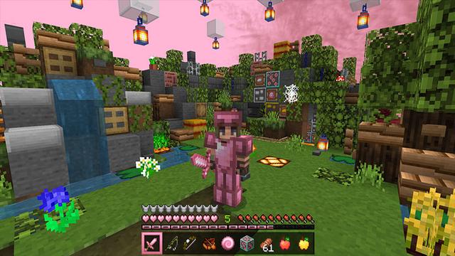 Screenshot of the Minecraft Bedrock Marketplace product Rose 16x PvP Pack created by CubeCraft Games.