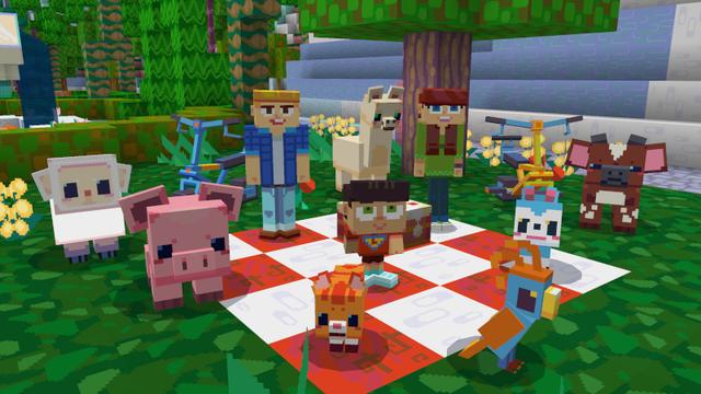 Screenshot of the Minecraft Bedrock Marketplace product MOB CITY Mash-up created by Cyclone.