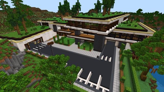 Screenshot of the Minecraft Bedrock Marketplace product Hill Mansion created by Cypress Games.