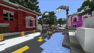 Screenshot of the Minecraft Bedrock Marketplace product Snow Racing: Venice created by Cypress Games.