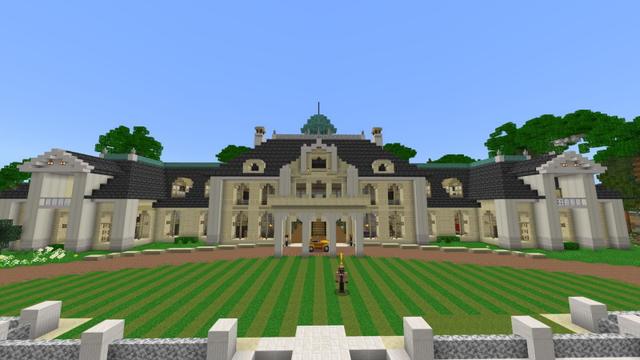 Screenshot of the Minecraft Bedrock Marketplace product Millionaire Villa created by Diamond Studios.