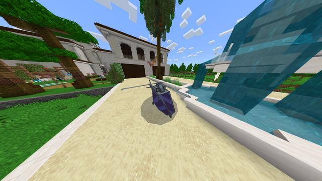 Screenshot of the Minecraft Bedrock Marketplace product Millionaires Mansion created by Diamond Studios.