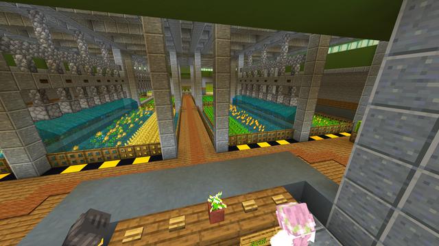 Screenshot of the Minecraft Bedrock Marketplace product Portable Bases created by Dodo Studios.