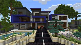 Screenshot of the Minecraft Bedrock Marketplace product Mansion created by Eco Studios.
