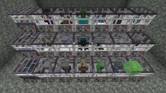 Screenshot of the Minecraft Bedrock Marketplace product Mob Farm in a Block Add-On created by EduElfie.
