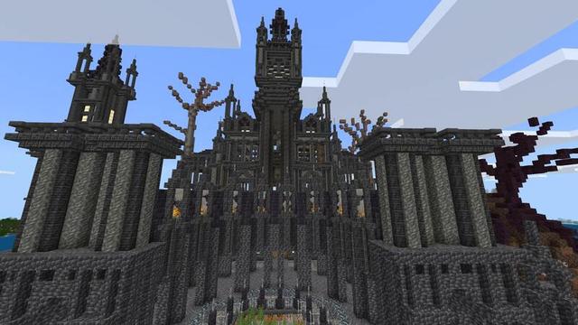 Screenshot of the Minecraft Bedrock Marketplace product Vampire Manor created by Eescal Studios.
