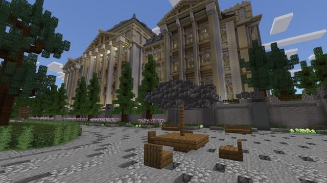 Screenshot of the Minecraft Bedrock Marketplace product Luxury Grand Palace created by Fall Studios.