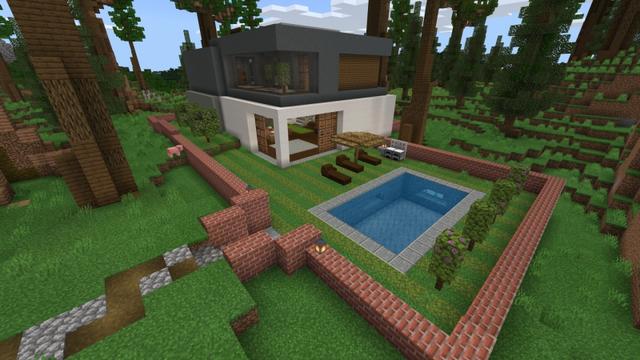 Screenshot of the Minecraft Bedrock Marketplace product Luxury Mansion created by Fall Studios.