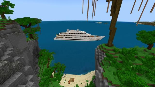 Screenshot of the Minecraft Bedrock Marketplace product Luxury Yacht created by Fall Studios.