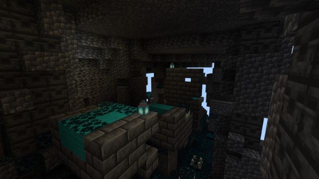 Screenshot of the Minecraft Bedrock Marketplace product Spiral Parkour created by Fall Studios.