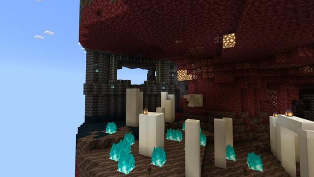 Screenshot of the Minecraft Bedrock Marketplace product Spiral Parkour created by Fall Studios.