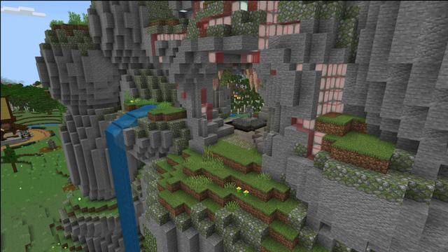 Screenshot of the Minecraft Bedrock Marketplace product Mountain's heart created by FineArts.