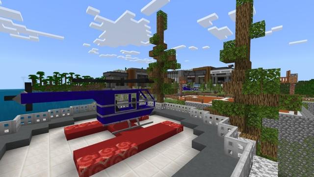 Screenshot of the Minecraft Bedrock Marketplace product Ultimate Modern Mansion created by Fun Creators.