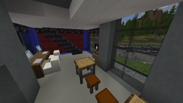 Screenshot of the Minecraft Bedrock Marketplace product Ultimate Race Track created by Fun Creators.