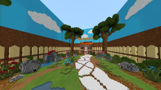 Screenshot of the Minecraft Bedrock Marketplace product Backyard Droppers created by Giggle Block Studios.