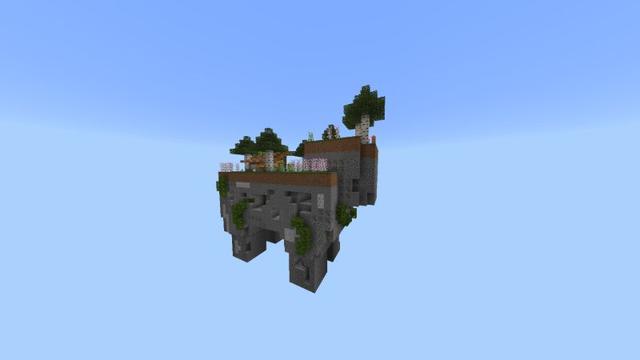 Screenshot of the Minecraft Bedrock Marketplace product Lucky Loot Mob Skyblock created by Giggle Block Studios.