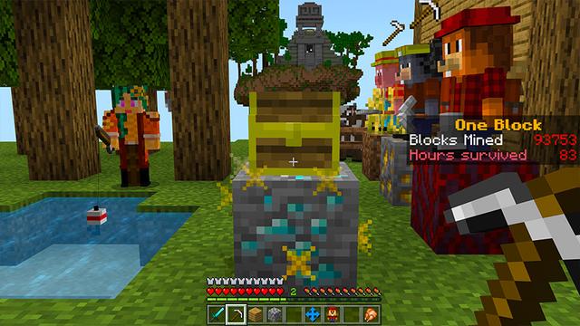 Screenshot of the Minecraft Bedrock Marketplace product 100 Hours One Block created by Heropixel Games.