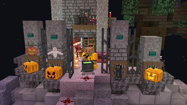Screenshot of the Minecraft Bedrock Marketplace product Horror Skyblock created by Heropixel Games.