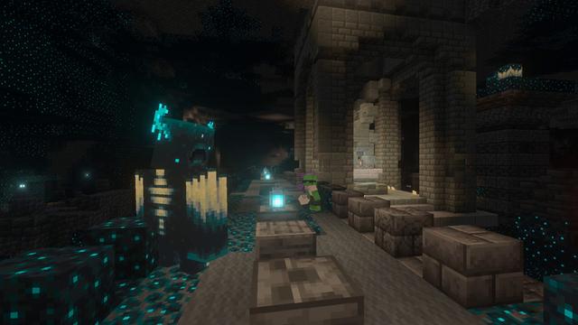 Screenshot of the Minecraft Bedrock Marketplace product Better Beacons created by In Mine.
