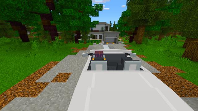 Screenshot of the Minecraft Bedrock Marketplace product Modern House 4 created by Kreatik Studios.