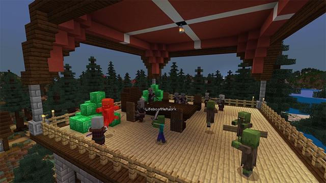 Screenshot of the Minecraft Bedrock Marketplace product Become a Zombie created by Lifeboat.
