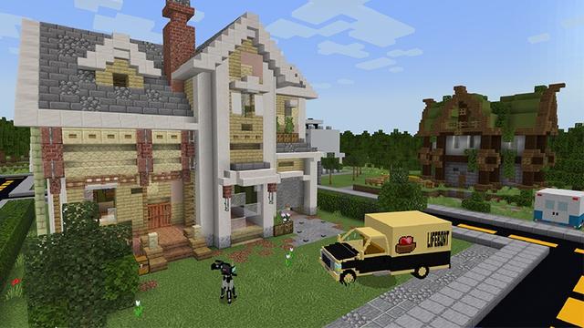 Screenshot of the Minecraft Bedrock Marketplace product Curb Appeal created by Lifeboat.