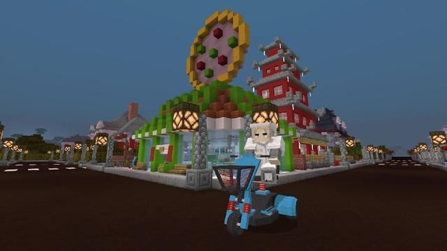 Screenshot of the Minecraft Bedrock Marketplace product Food TV created by Lifeboat.