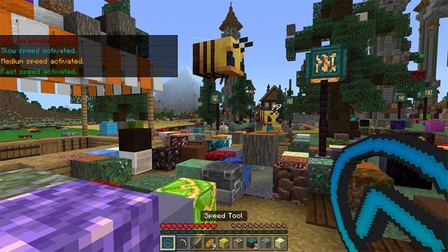 Screenshot of the Minecraft Bedrock Marketplace product The Sky Is Falling! created by Lifeboat.