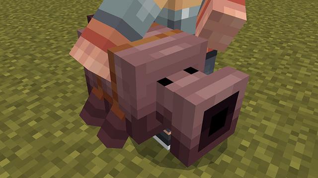Screenshot of the Minecraft Bedrock Marketplace product Mob Weapons Add-On created by Logdotzip.