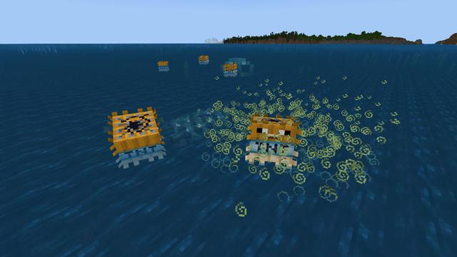 Screenshot of the Minecraft Bedrock Marketplace product TNT Mobs created by Logdotzip.