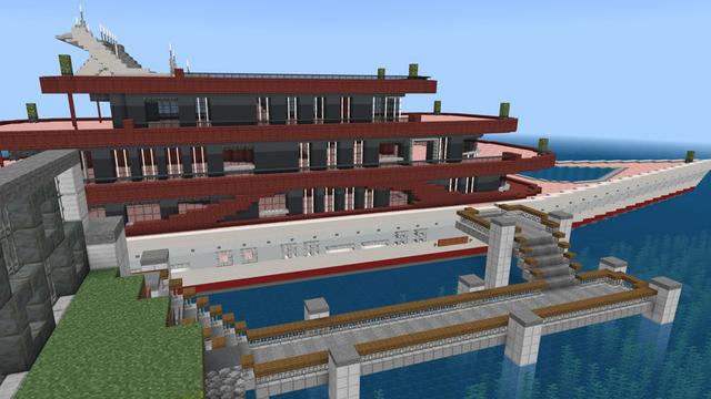 Screenshot of the Minecraft Bedrock Marketplace product Cruise Ship created by Lua Studios.