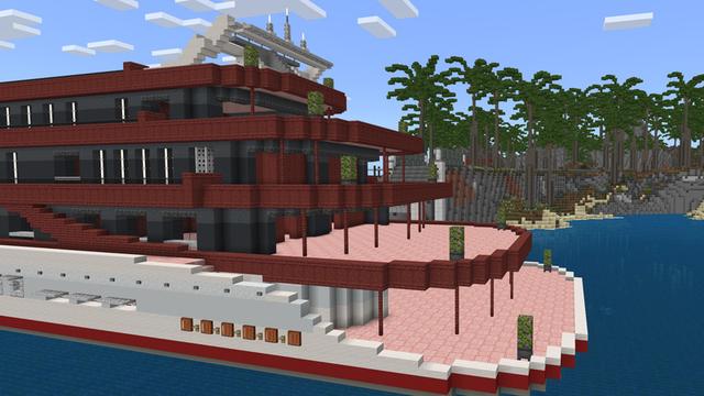 Screenshot of the Minecraft Bedrock Marketplace product Cruise Ship created by Lua Studios.
