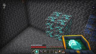 Screenshot of the Minecraft Bedrock Marketplace product X-ray created by Lua Studios.