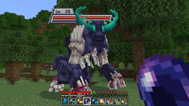 Screenshot of the Minecraft Bedrock Marketplace product EVOLVING MOBS Add-On created by Maca Designs.