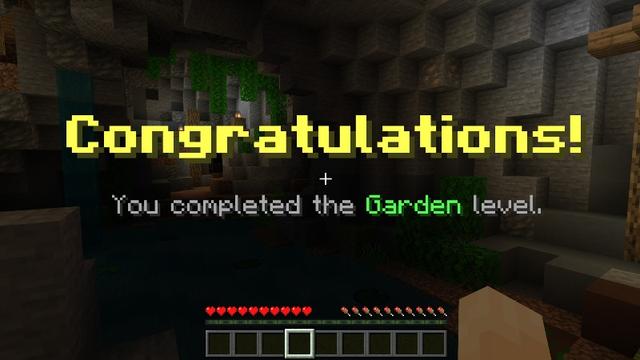 Screenshot of the Minecraft Bedrock Marketplace product Finde den Button created by Meraki.